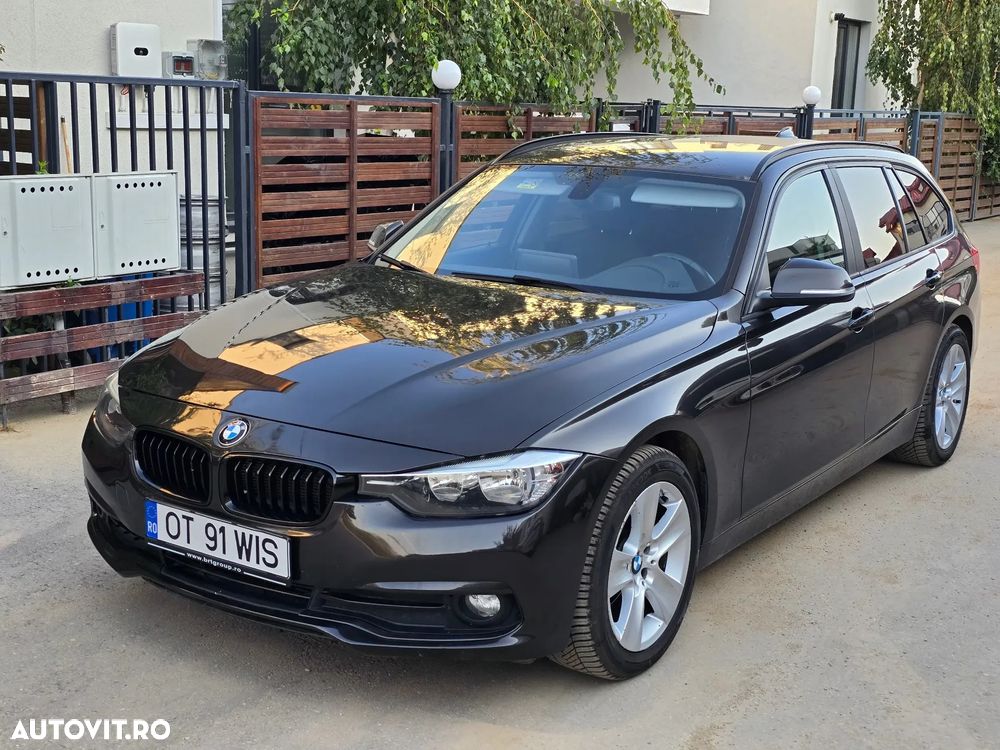 BMW Seria 3 318d Touring Aut. - 1