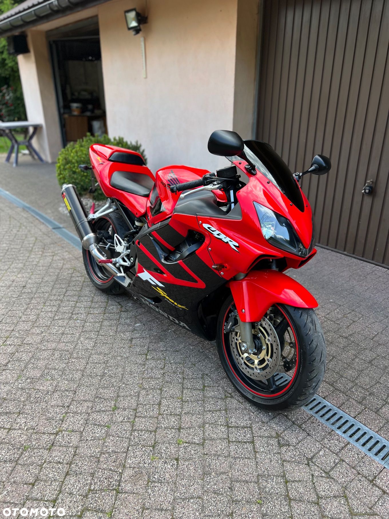 Honda CBR - 1