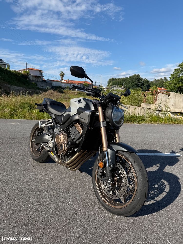Honda CB - 2