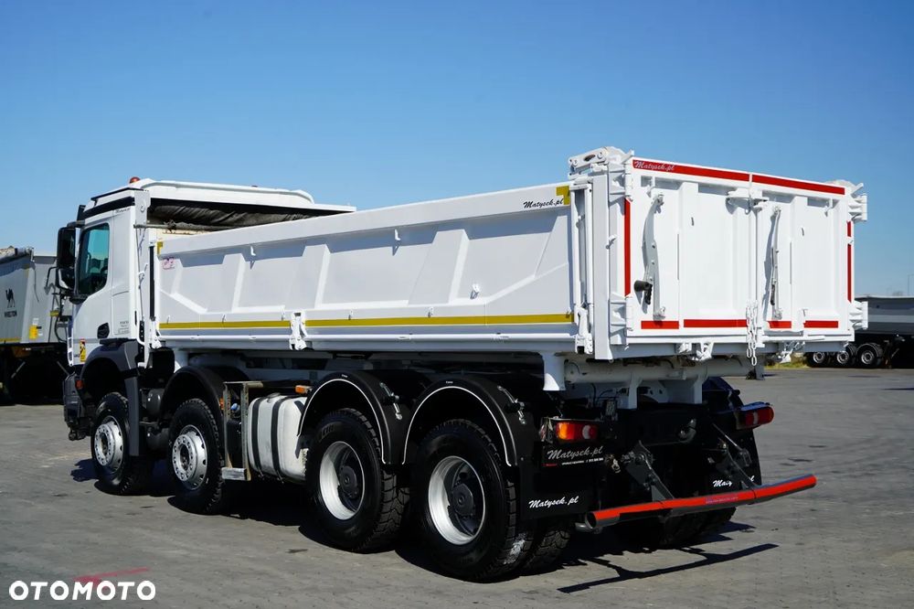 Mercedes-Benz AROCS 3243 / 8x4 / WYWROTKA DWUSTRONNA 6.1 M / HYDROBURTA / BORDMATIC / AUTOMAT / OPONY 100% / EURO 6 / - 16