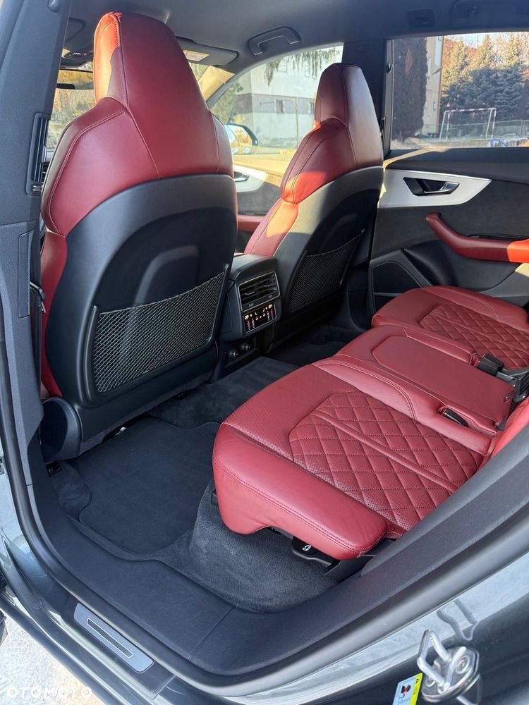 Audi SQ8 - 29