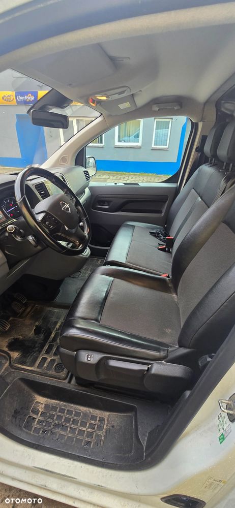 Opel Vivaro - 13