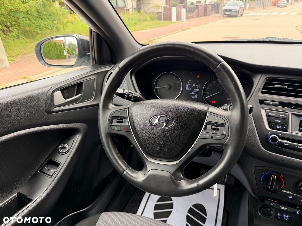 Hyundai i20 1.25 Wersja Jubileuszowa - 29