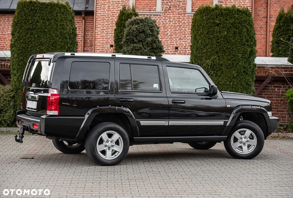 Jeep Commander 5.7 V8 HEMI Automatik Limited - 11