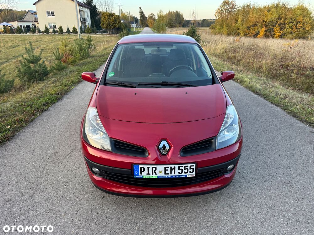 Renault Clio - 2