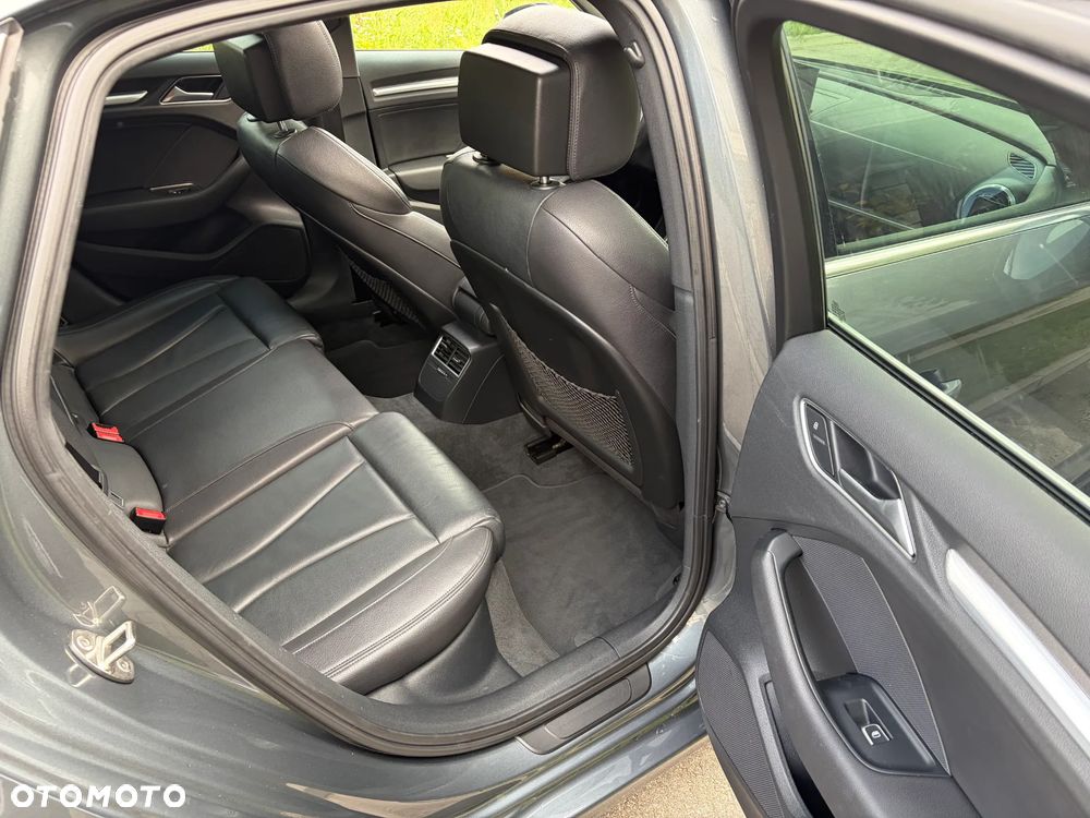 Audi A3 Limousine 2.0 TDI Attraction S tronic - 16