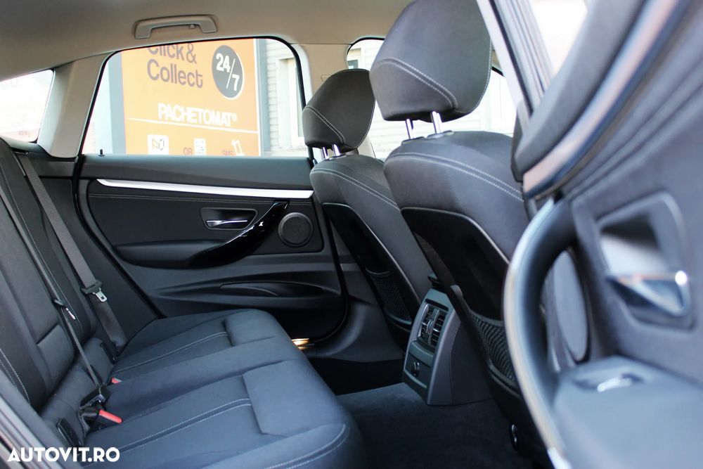 BMW Seria 3 320i Aut. Advantage - 13