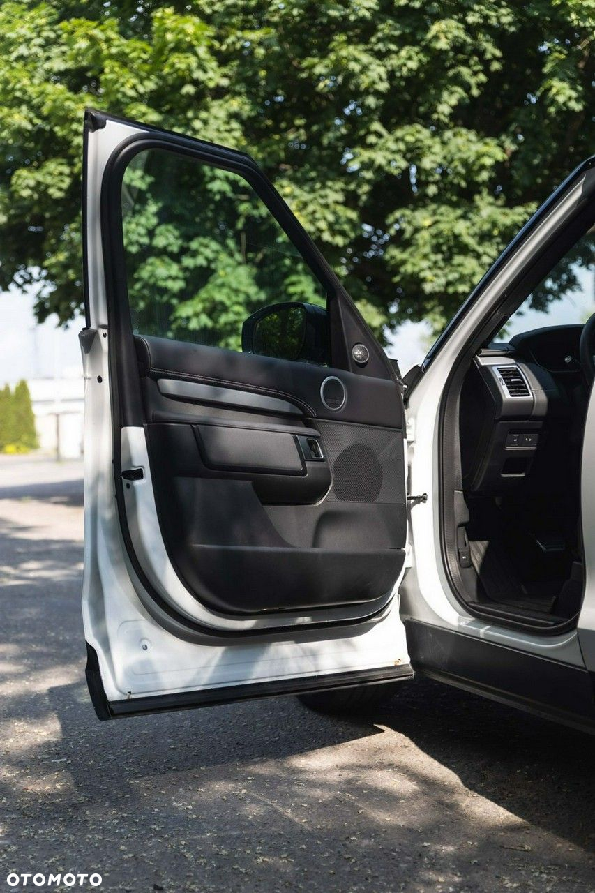 Land Rover Discovery - 16