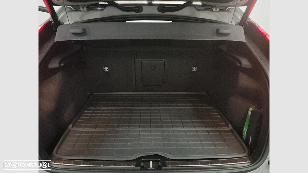 Volvo EC40 82 kWh Single Motor Extended Range Plus - 15