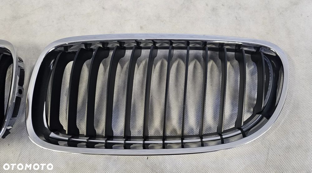 GRILL ATRAPA NERKI BMW E90 E91 LCI 51137201968 51137201967 - 3