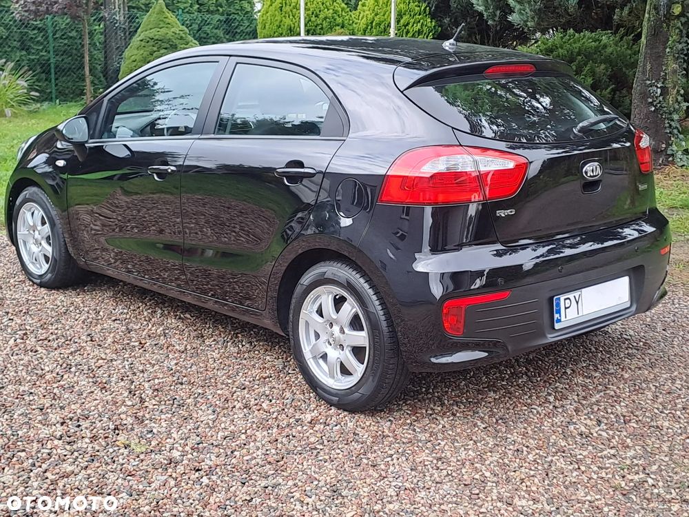 Kia Rio - 6