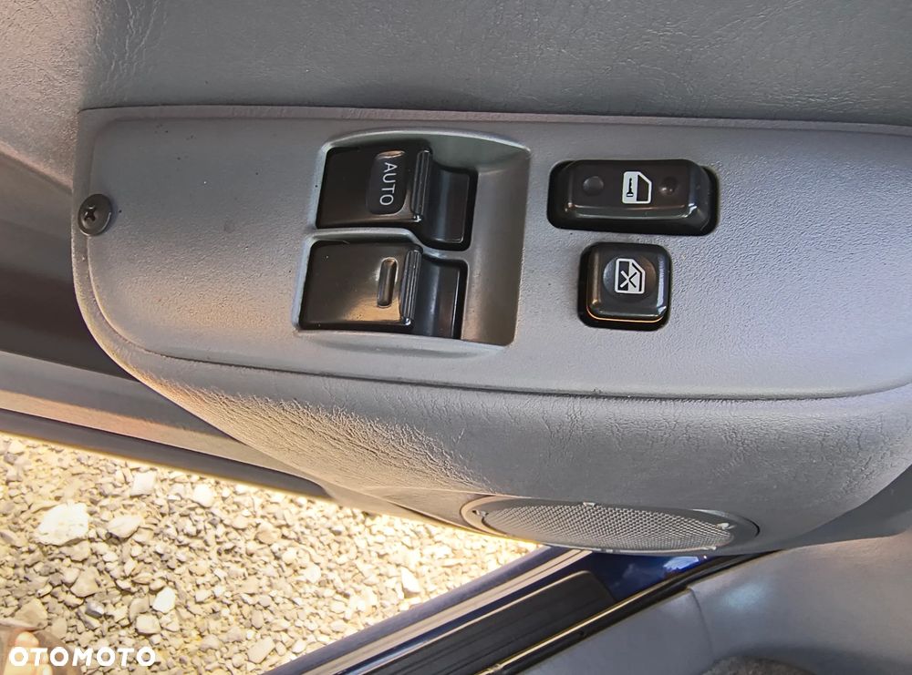 Toyota RAV4 D-4D 4x4 Sol - 14
