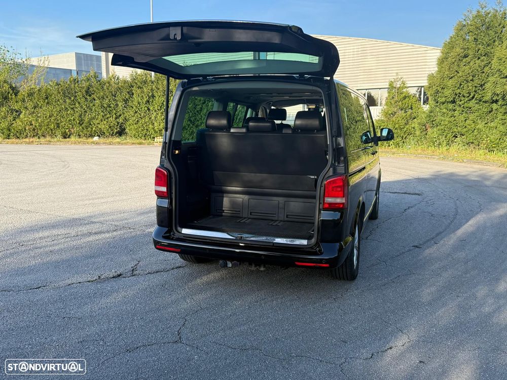 VW Multivan 2.0 TDi 180 Highline BlueMotion - 32