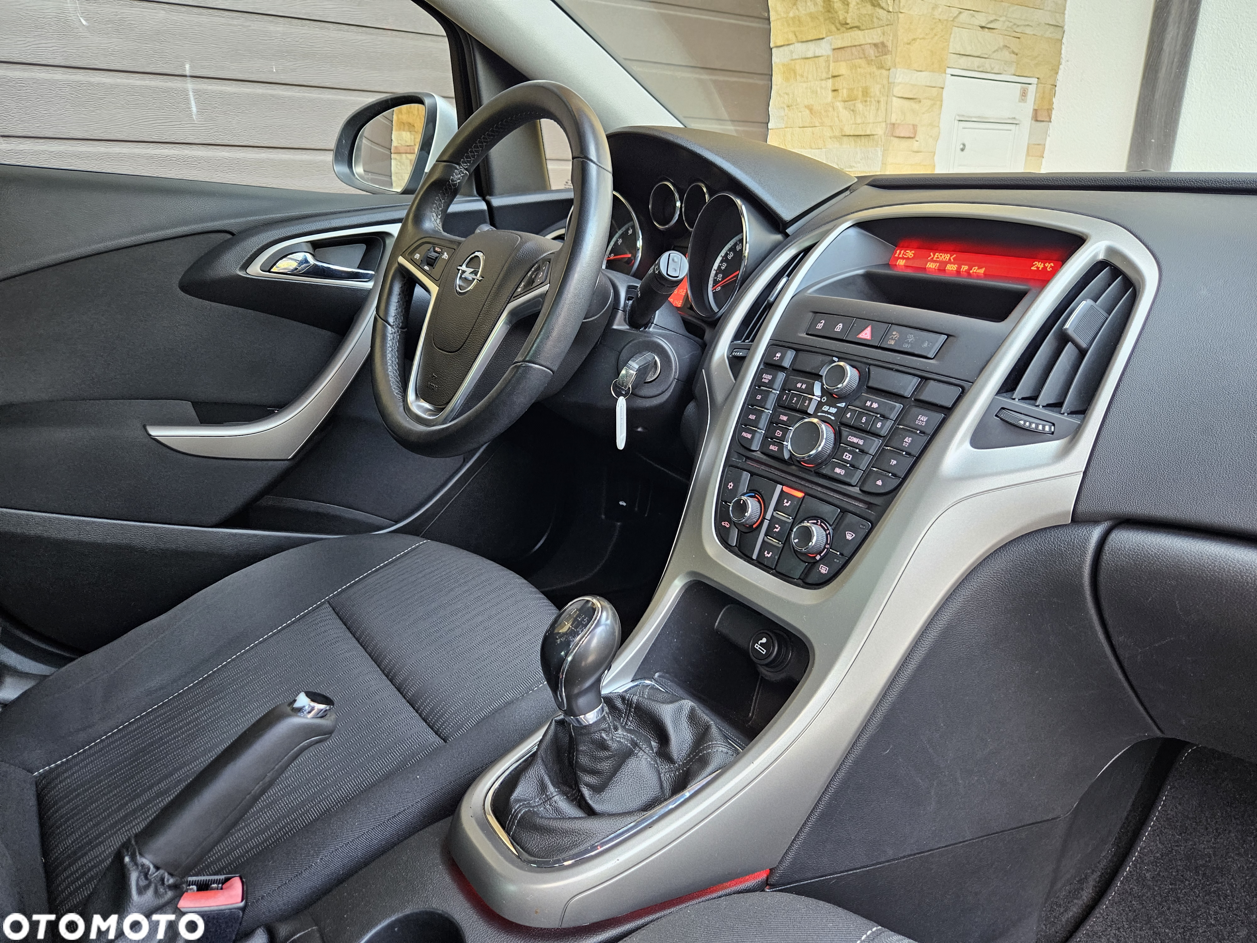 Opel Astra - 8