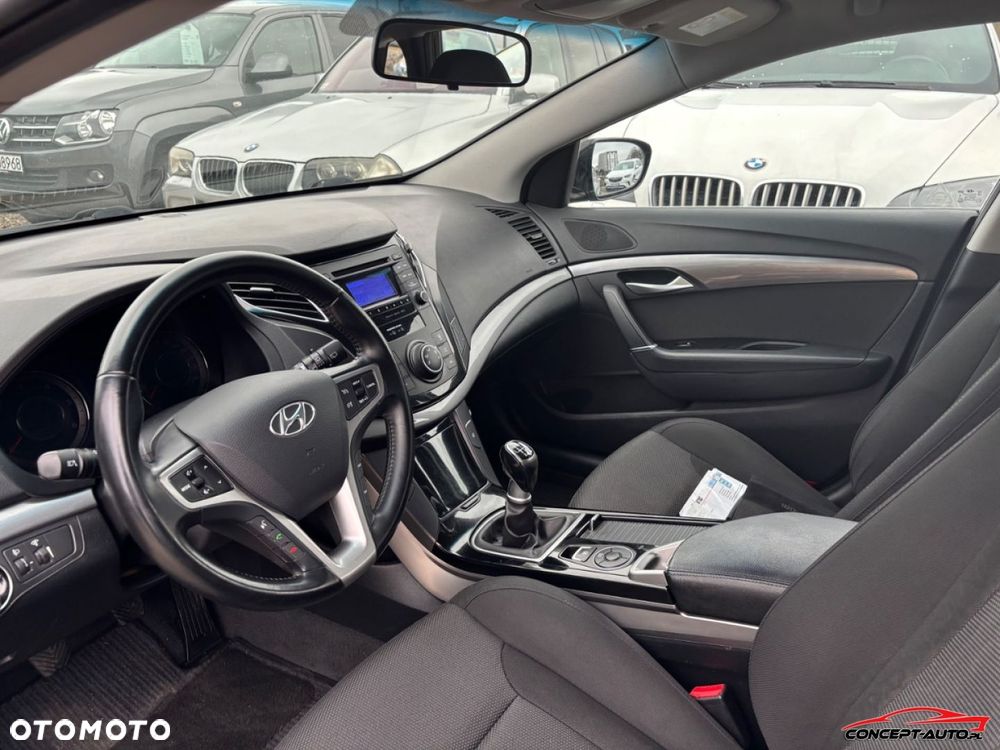 Hyundai i40 - 16