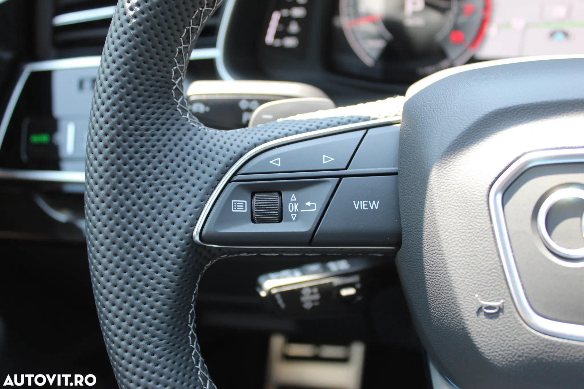 Audi Q7 55 TFSI quattro Tiptronic MHEV S Line - 14