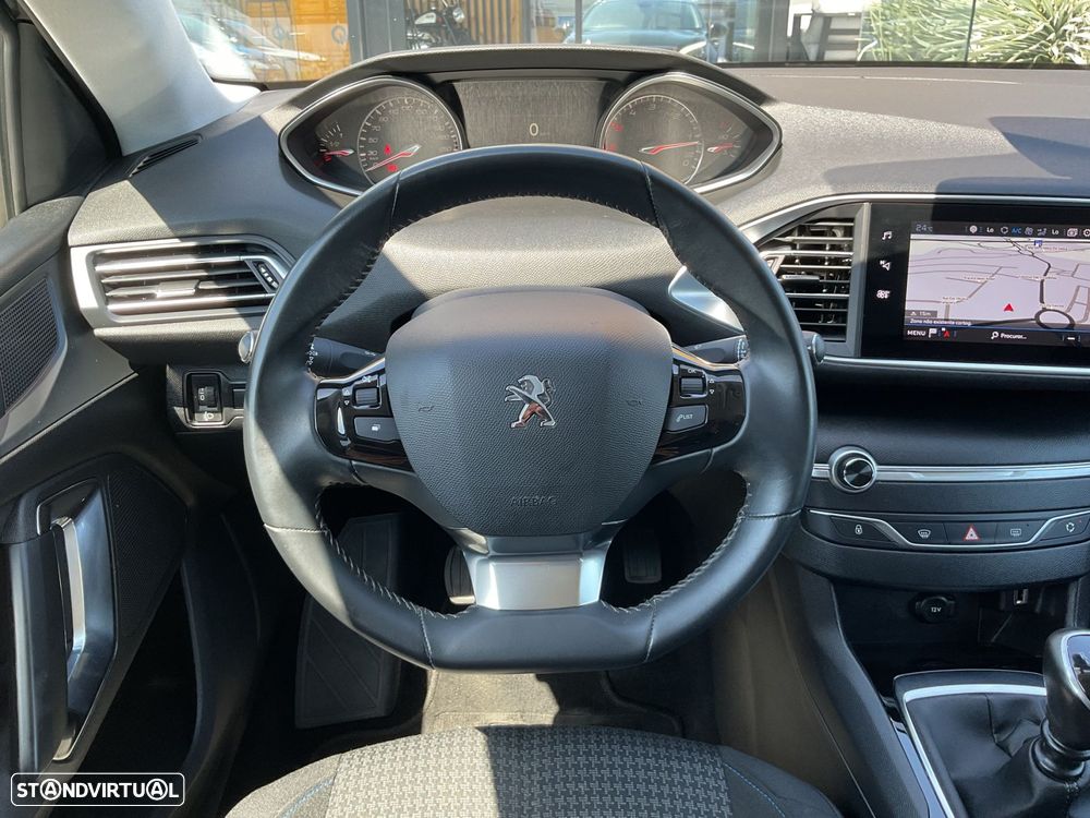 Peugeot 308 1.5 BlueHDi Style - 24