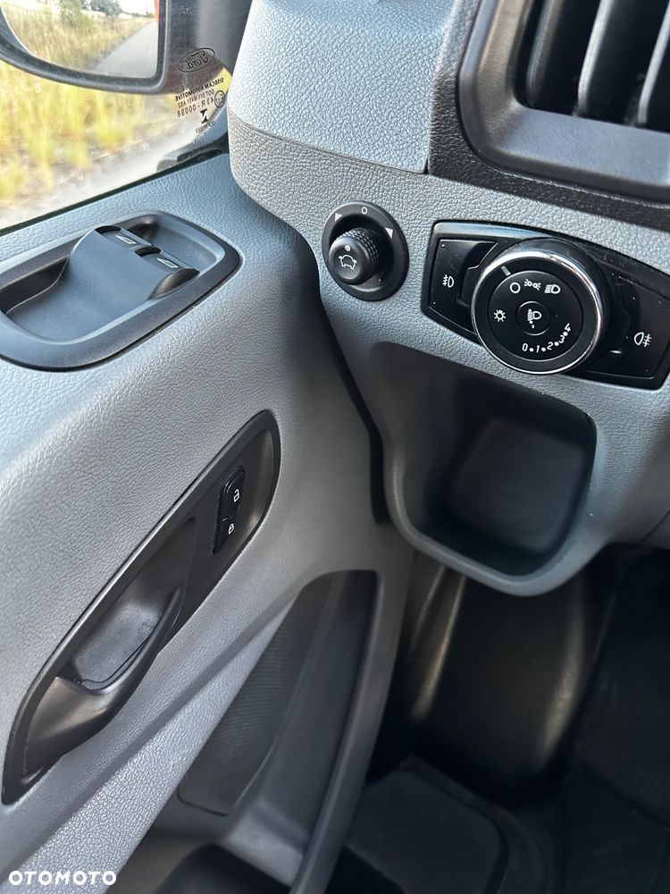 Ford TRANSIT - 33