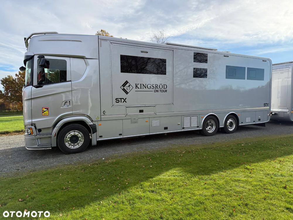 Scania Koniowóz STX S770 5-koni + Duża przyczepa, 4-konie - 8