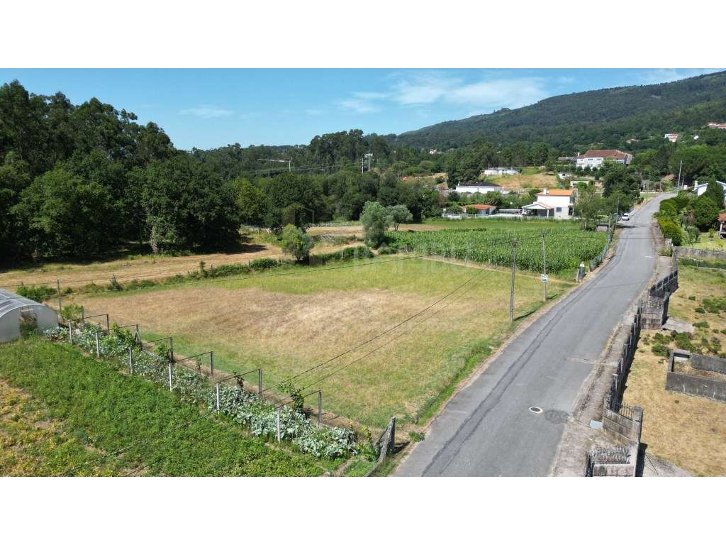 Terreno para venda - Grande imagem: 2/8