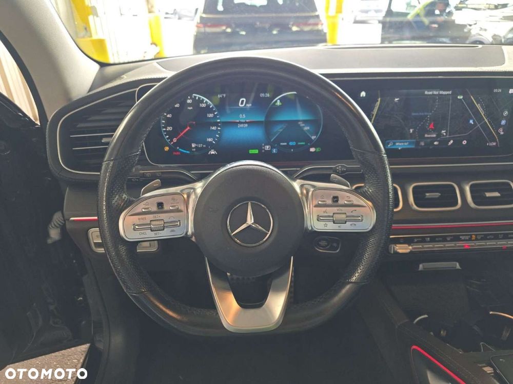 Mercedes-Benz GLS - 11
