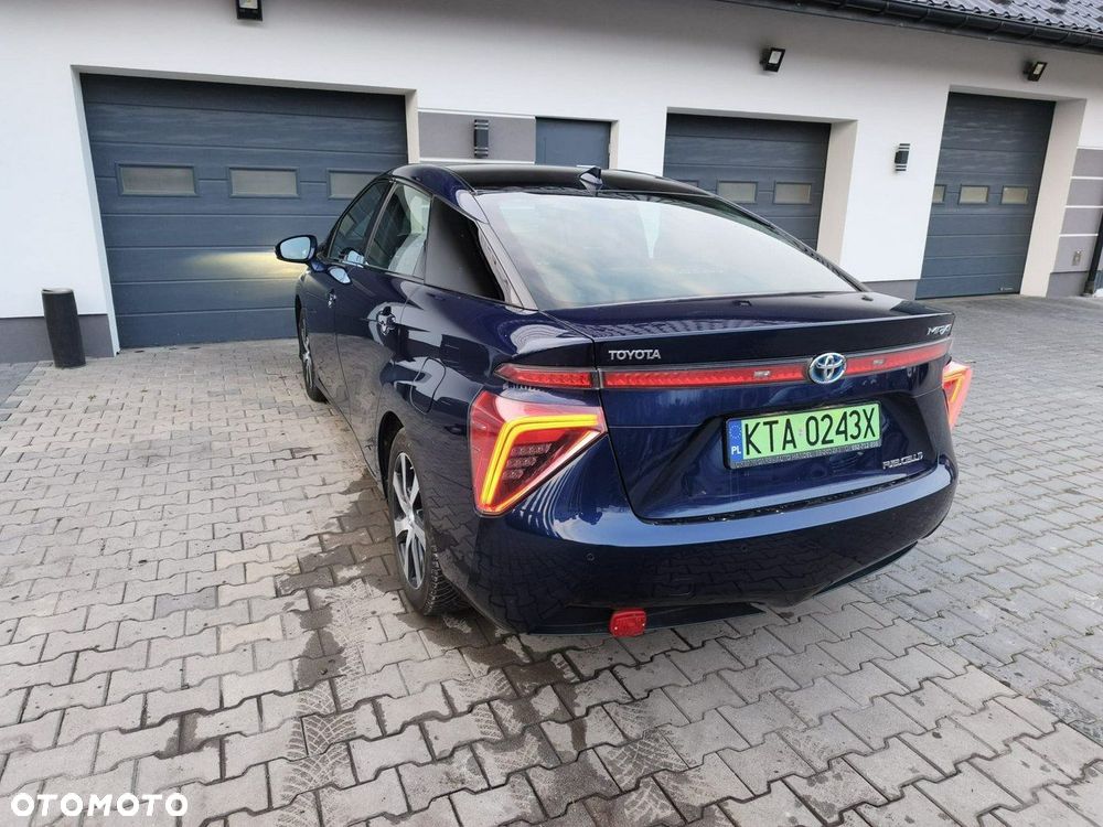 Toyota Mirai - 6