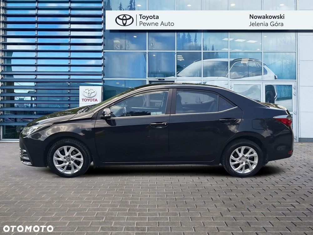 Toyota Corolla - 3