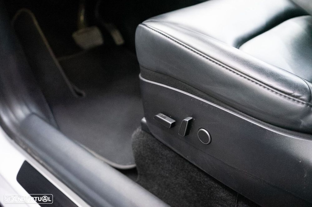 Tesla Model Y RWD - 26