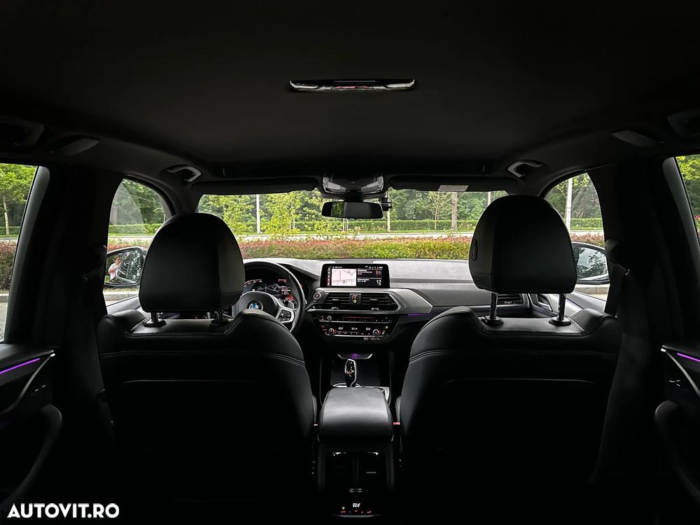BMW X3 xDrive20i AT xLine - 20