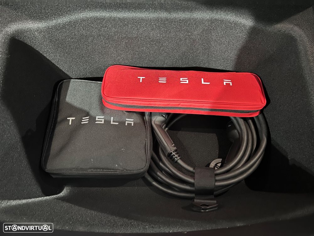Tesla Model 3 Long Range Tração Traseira - 13