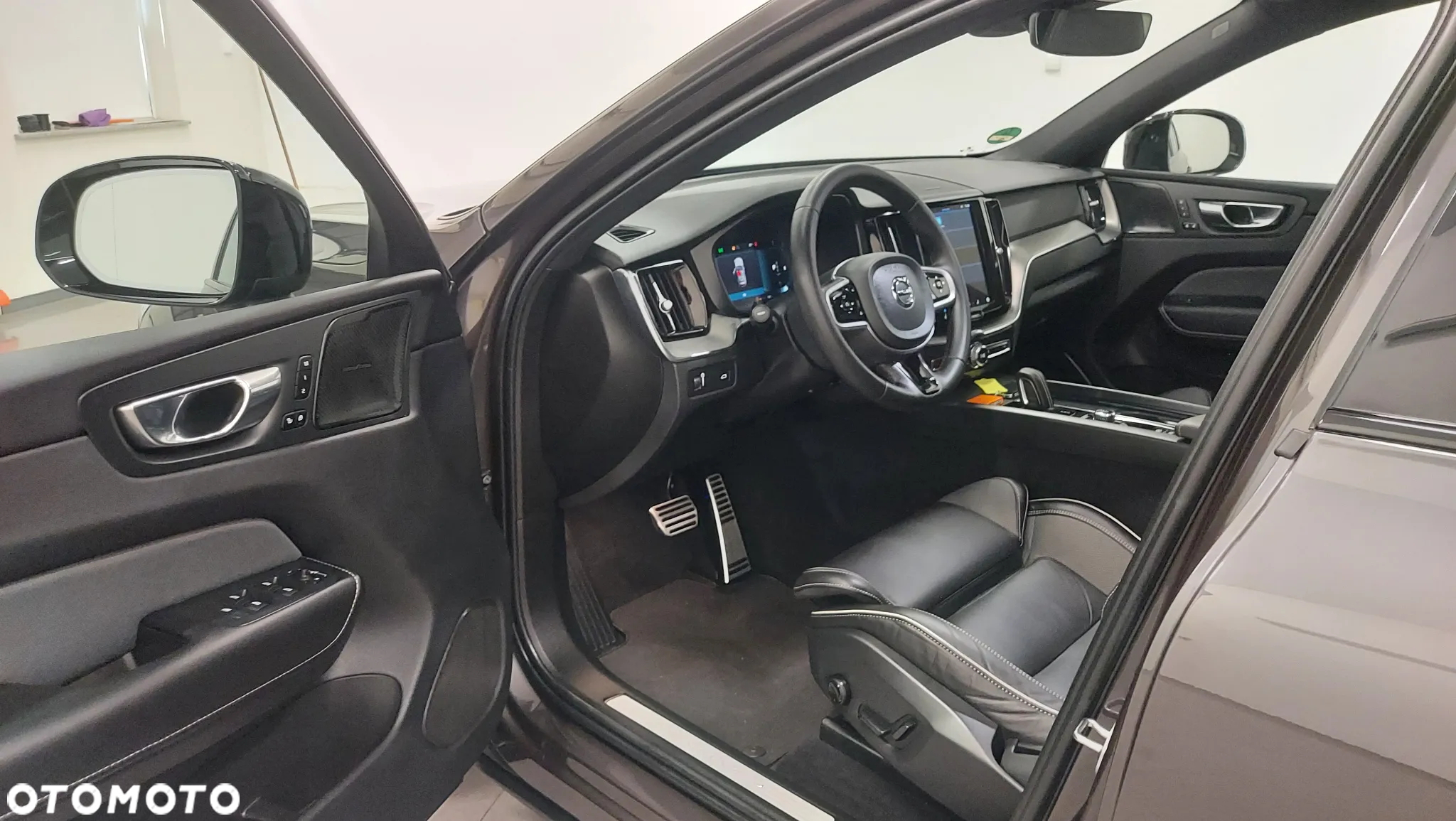 Volvo XC 60 B4 D AWD Geartronic RDesign - 5
