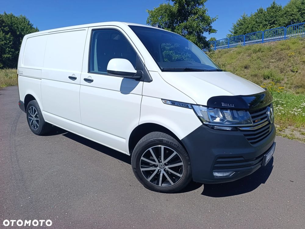 Volkswagen Transporter - 1