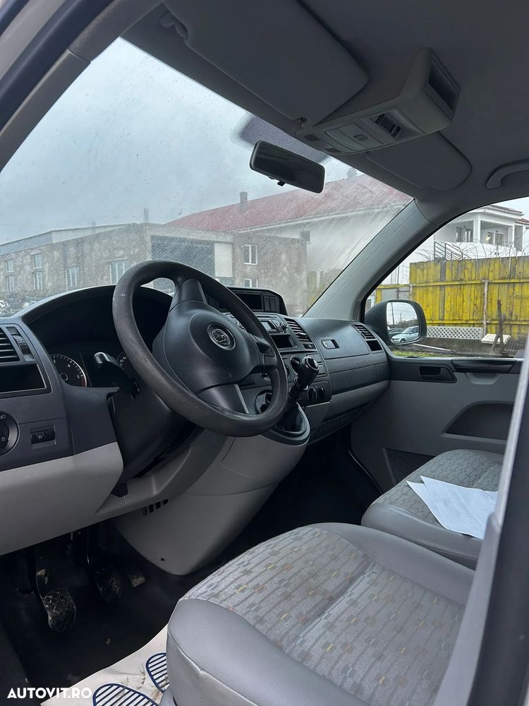Volkswagen Transporter - 5