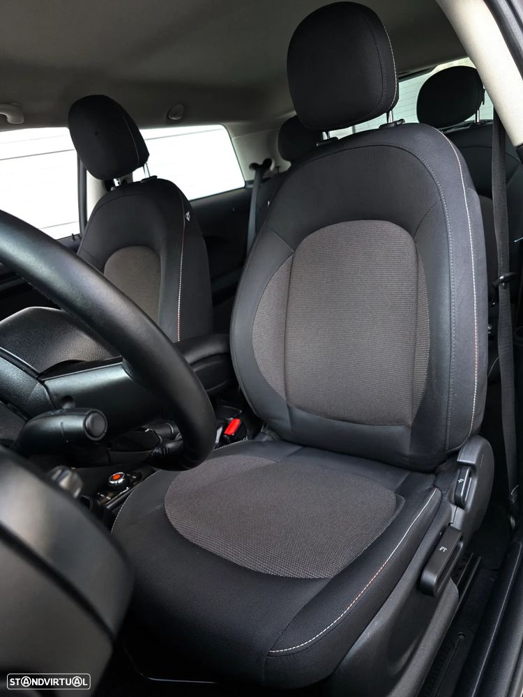 MINI 3 Portas Cooper D - 50