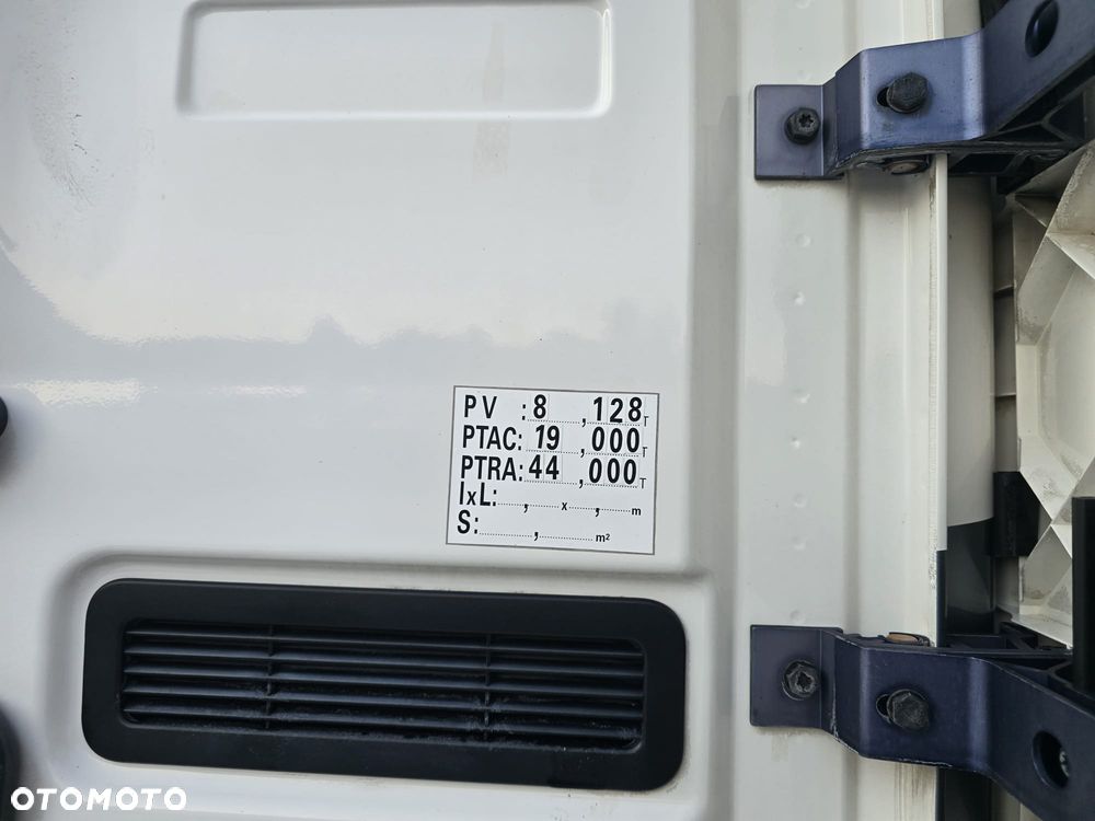 Scania G - 410 - 24