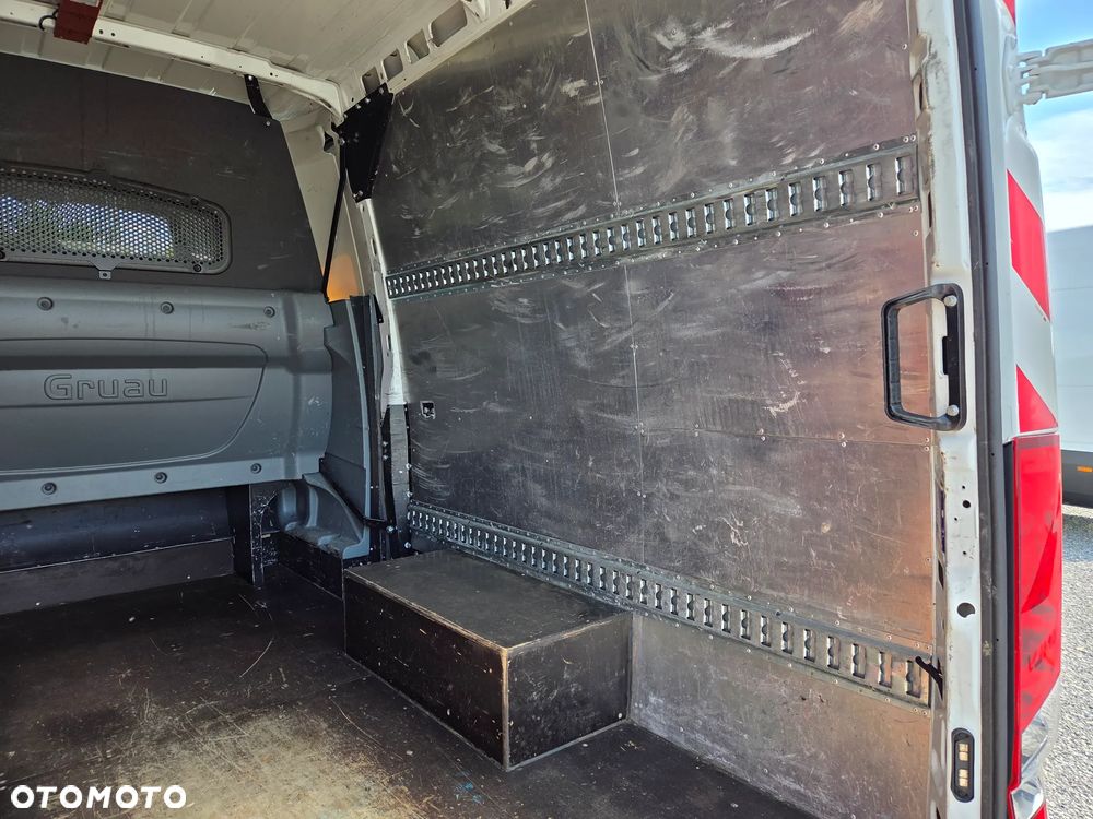 Iveco Daily - 10