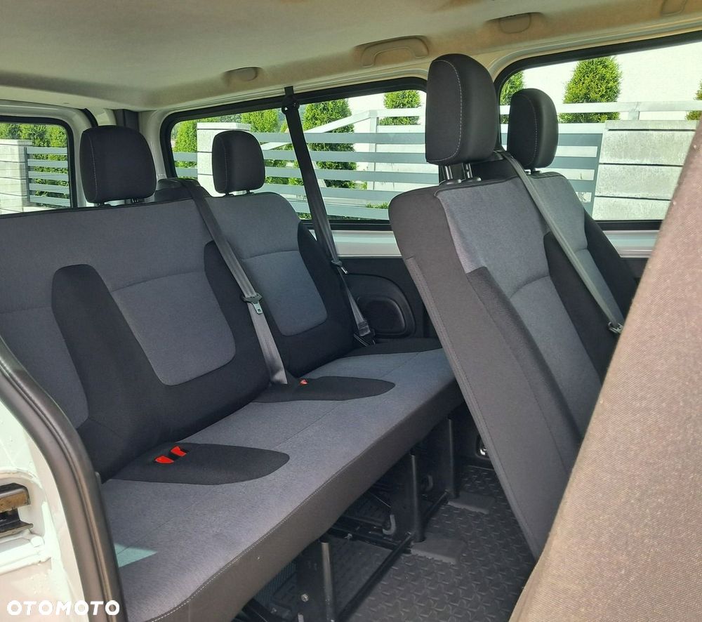 Opel Vivaro - 13