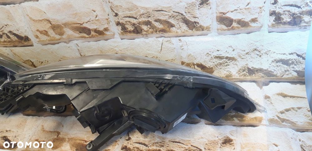 opel astra 4 gtc cascada lampa zwykła halogenowa lewa lub prawa - 11