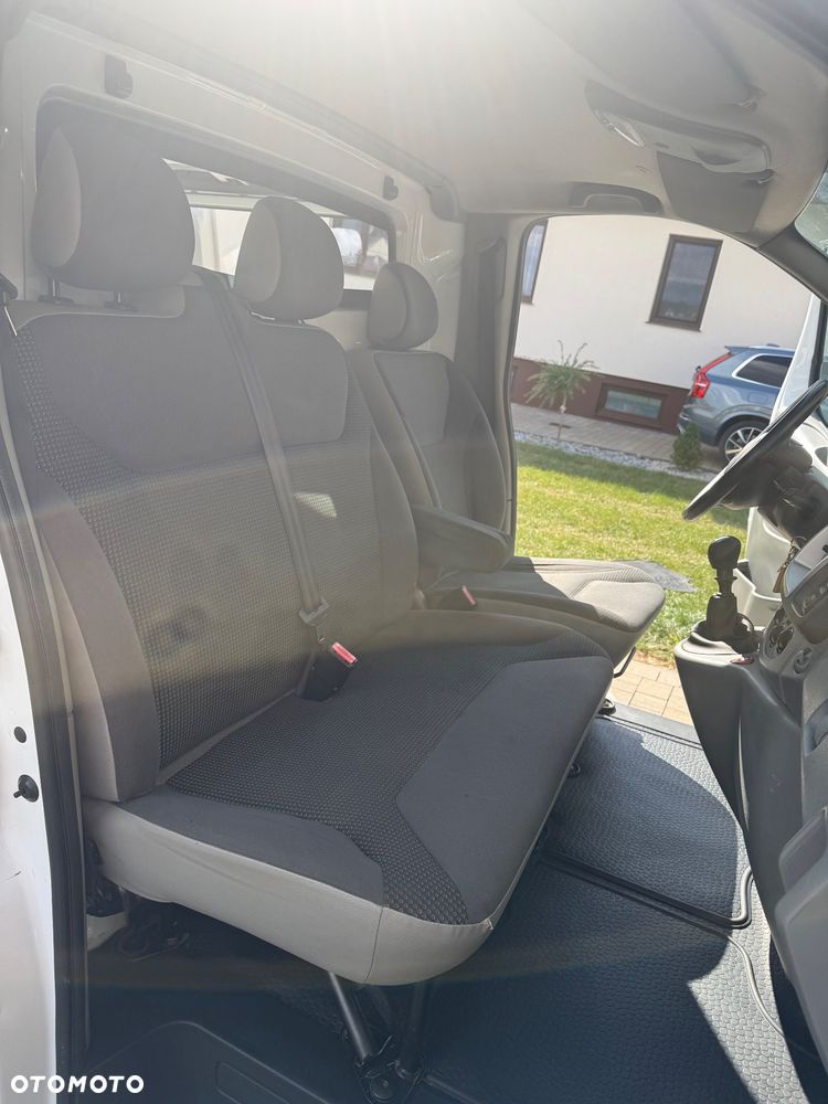 Opel Vivaro - 13