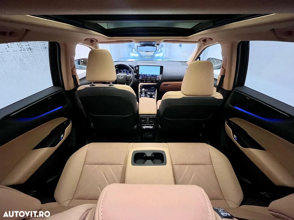 Lexus Seria NX 350h AWD CVT HEV Luxury - 38