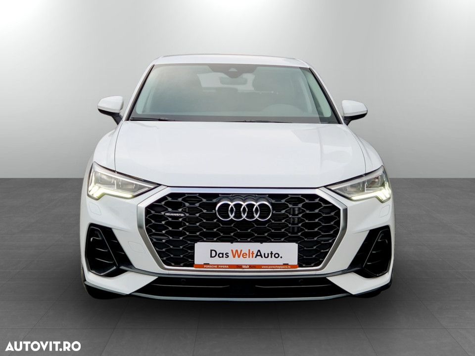 Audi Q3 - 4