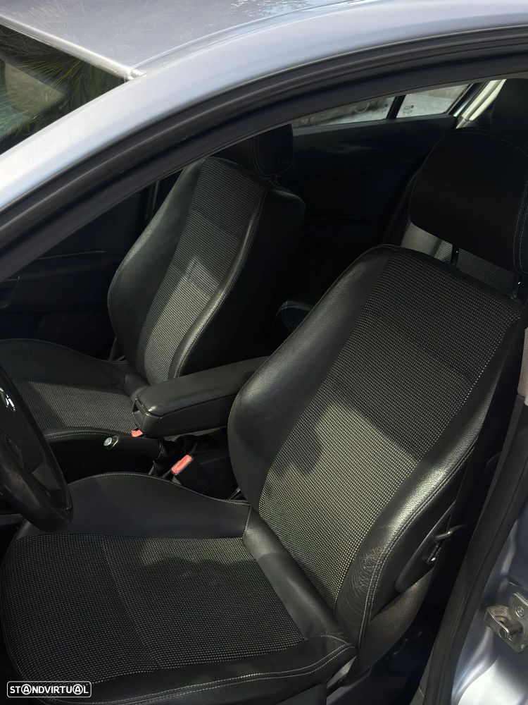 Opel Astra 1.7 CDTI Cosmo M5 - 17
