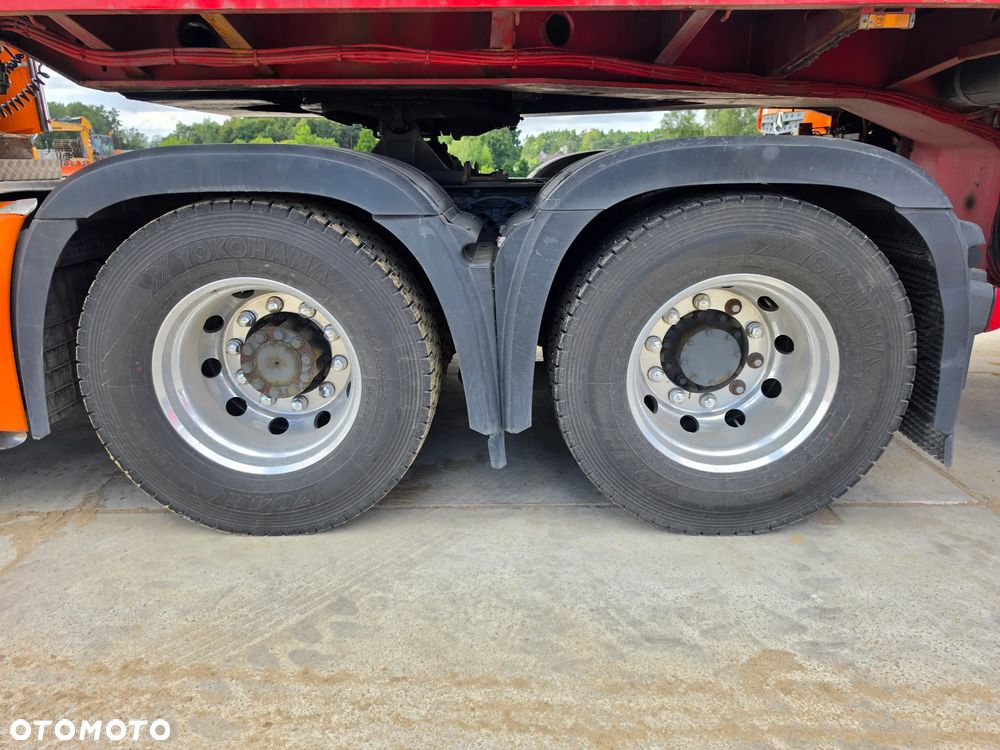 Mercedes-Benz Actros - 27