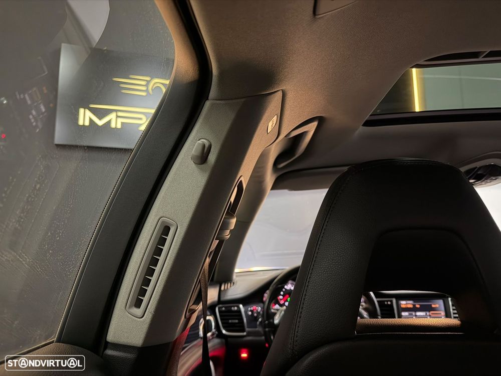 Porsche Panamera Platinum Edition - 38