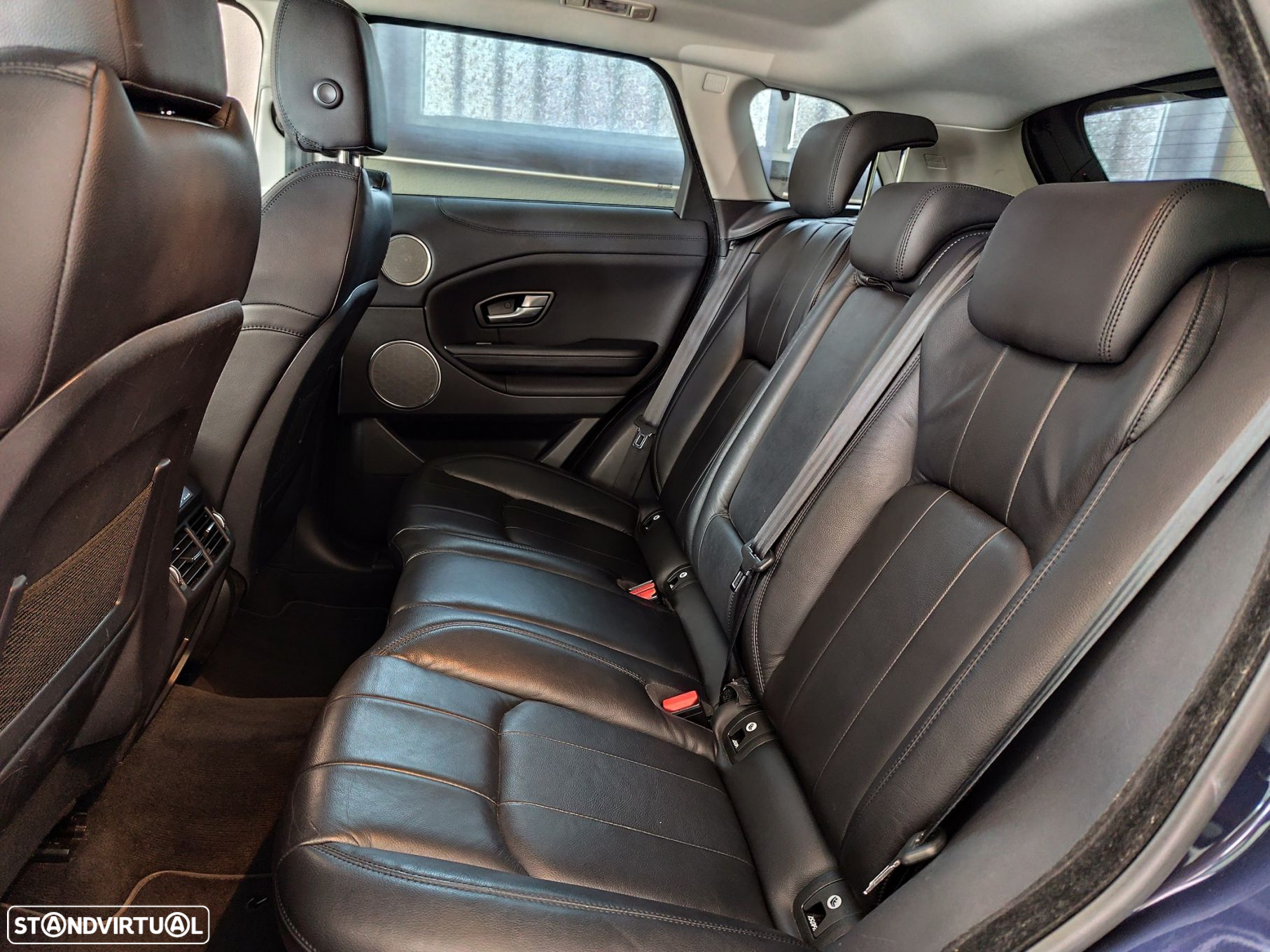 Land Rover Range Rover Evoque 2.0 TD4 SE Dynamic Auto - 41
