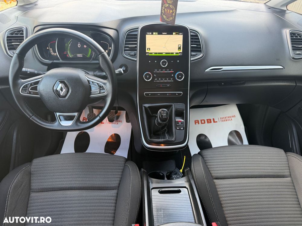Renault Grand Scenic BLUE dCi 120 BUSINESS EDITION - 7