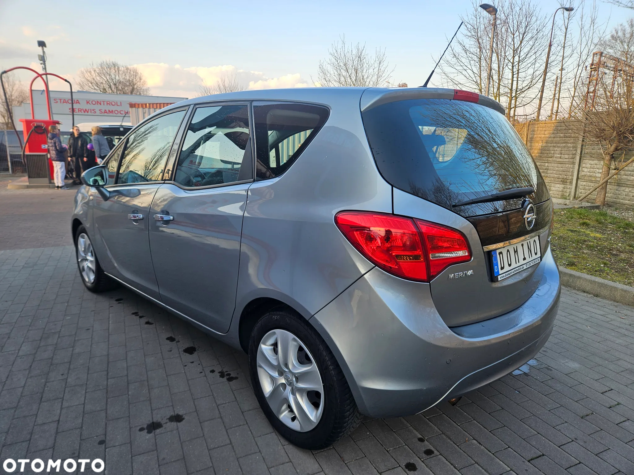 Opel Meriva 1.7 CDTI Automatik Design Edition - 4