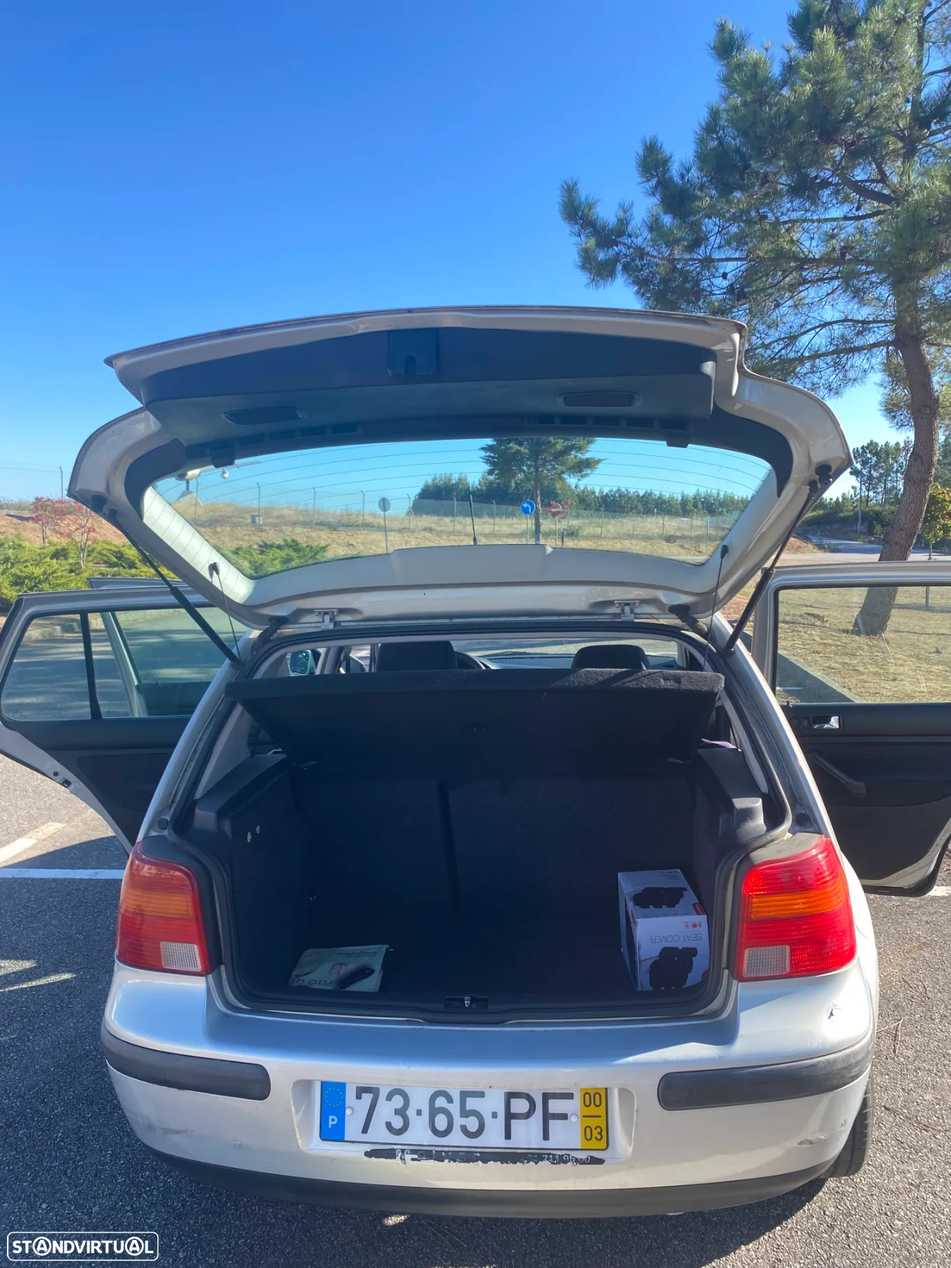 VW Golf - 8