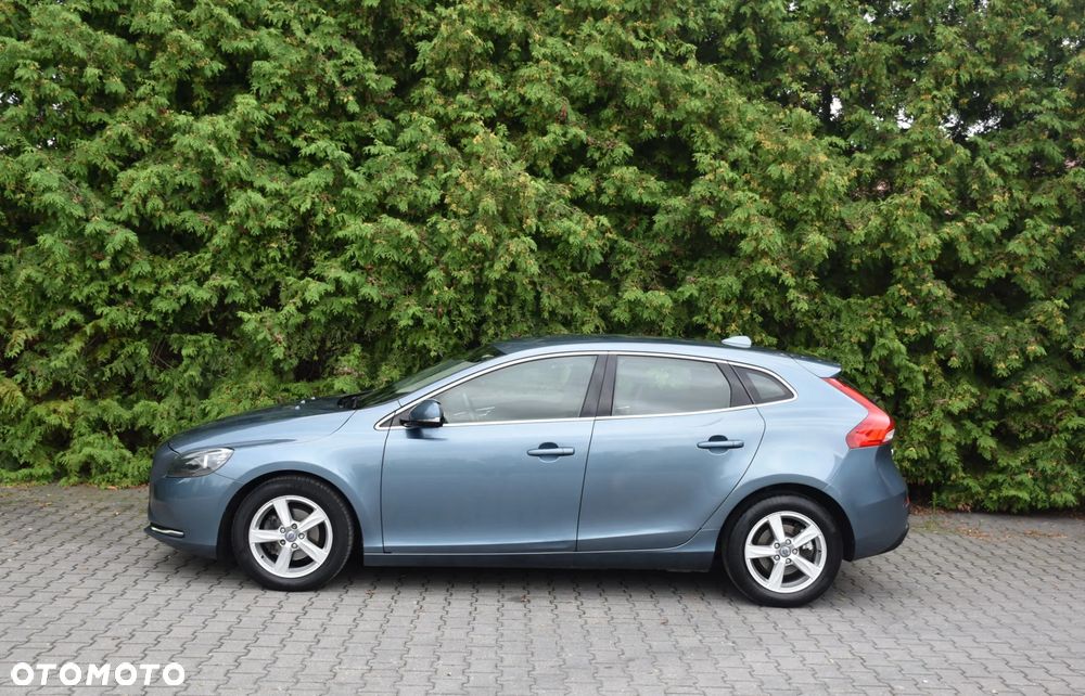 Volvo V40 D2 Momentum - 5