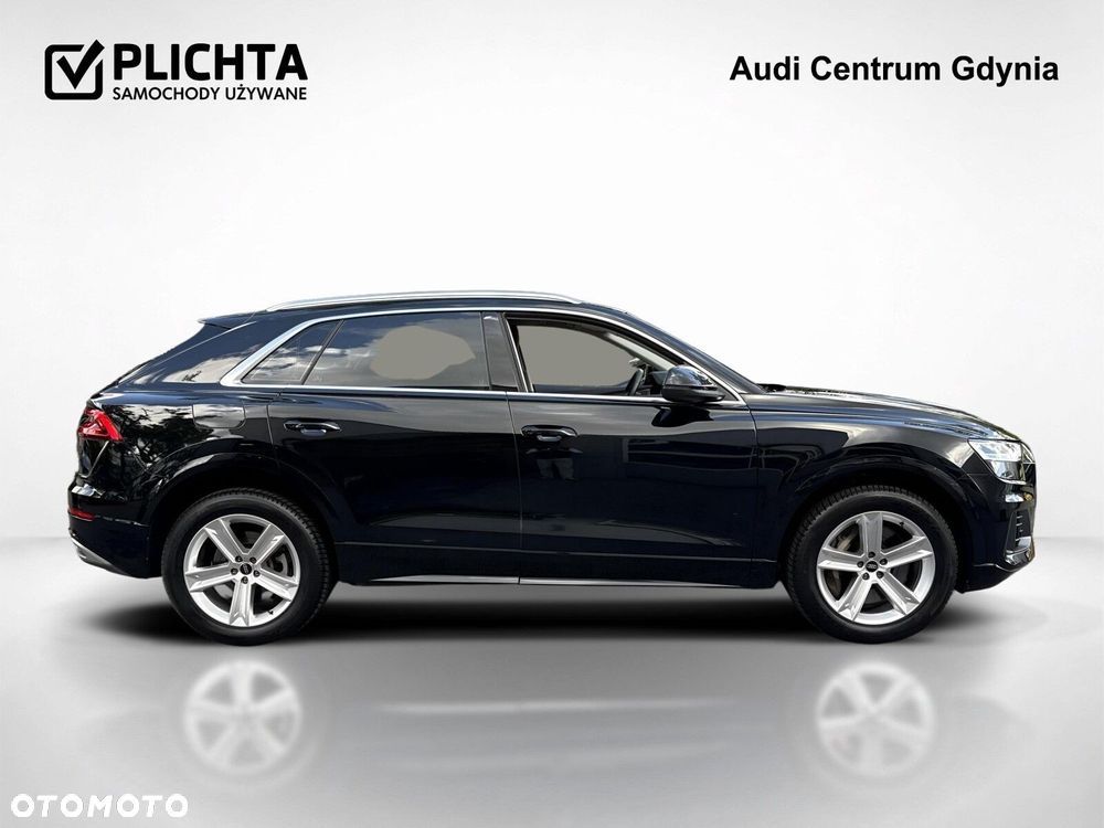 Audi Q8 - 9